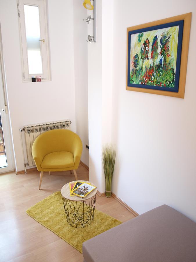 Frin Apartment Zagreb Buitenkant foto