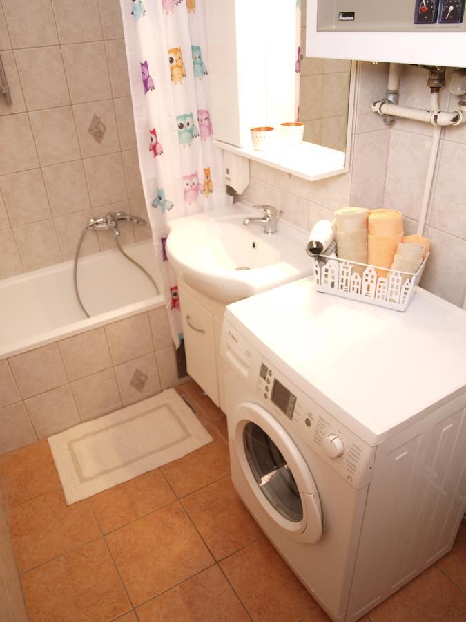 Frin Apartment Zagreb Buitenkant foto