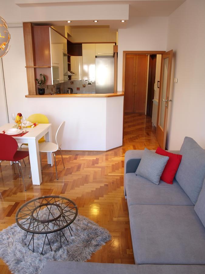 Frin Apartment Zagreb Buitenkant foto